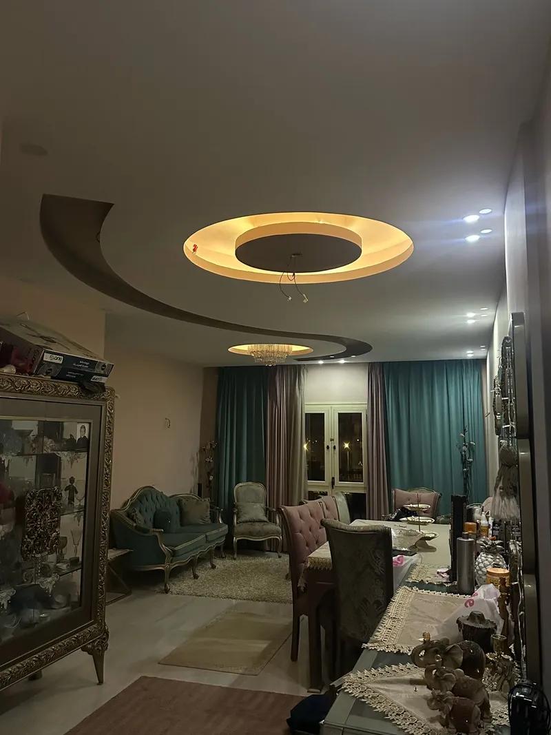 شقة للبيع في العاشر من رمضان