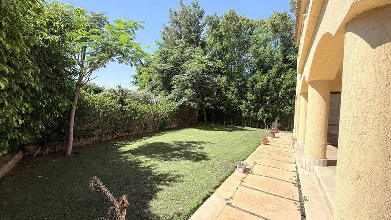 فیلا للبيع في مدينتي