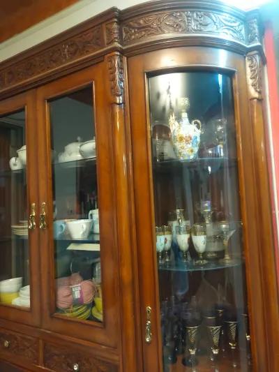 نيش خشب زان حاله ممتازة كبير وحلو في الدقى, الجيزة - 1,000 EGP