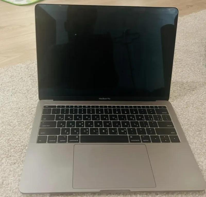 لابتوب macbook pro في القاهرة الجديدة, القاهرة - 15,000 EGP