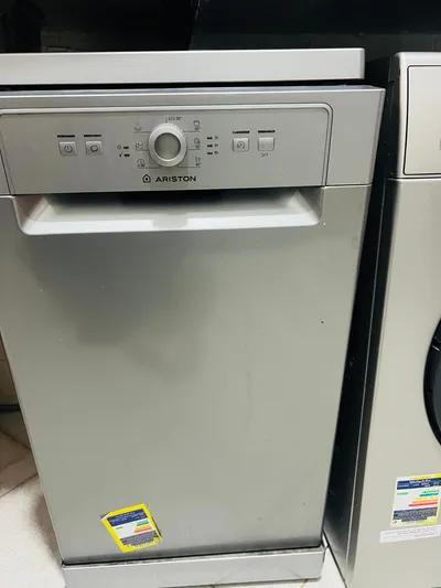 غسالة أطباق اريستون ١٠ افراد في المقطم, القاهرة - 15,000 EGP