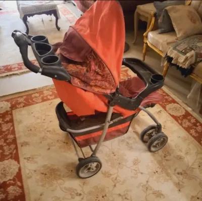 عربة اطفال ماركة جونيور وارد السعودية بحالة ممتازة في المعادي, القاهرة - 2,500 EGP