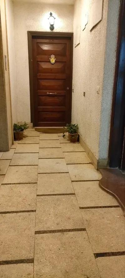 شقة لقطة للبيع مساحة ممتازة مكان هادئ في المهندسين, الجيزة - 8,500,000 جنيه