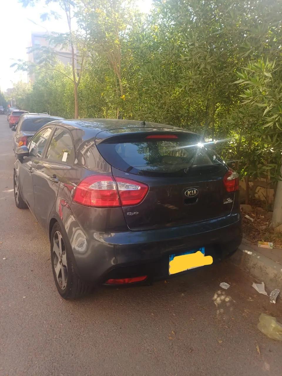 كيا ريو ٢٠١٤ هاتشباك