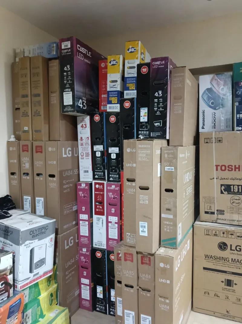 متوفر شاشات سامسونج و ال جي وكاسيل