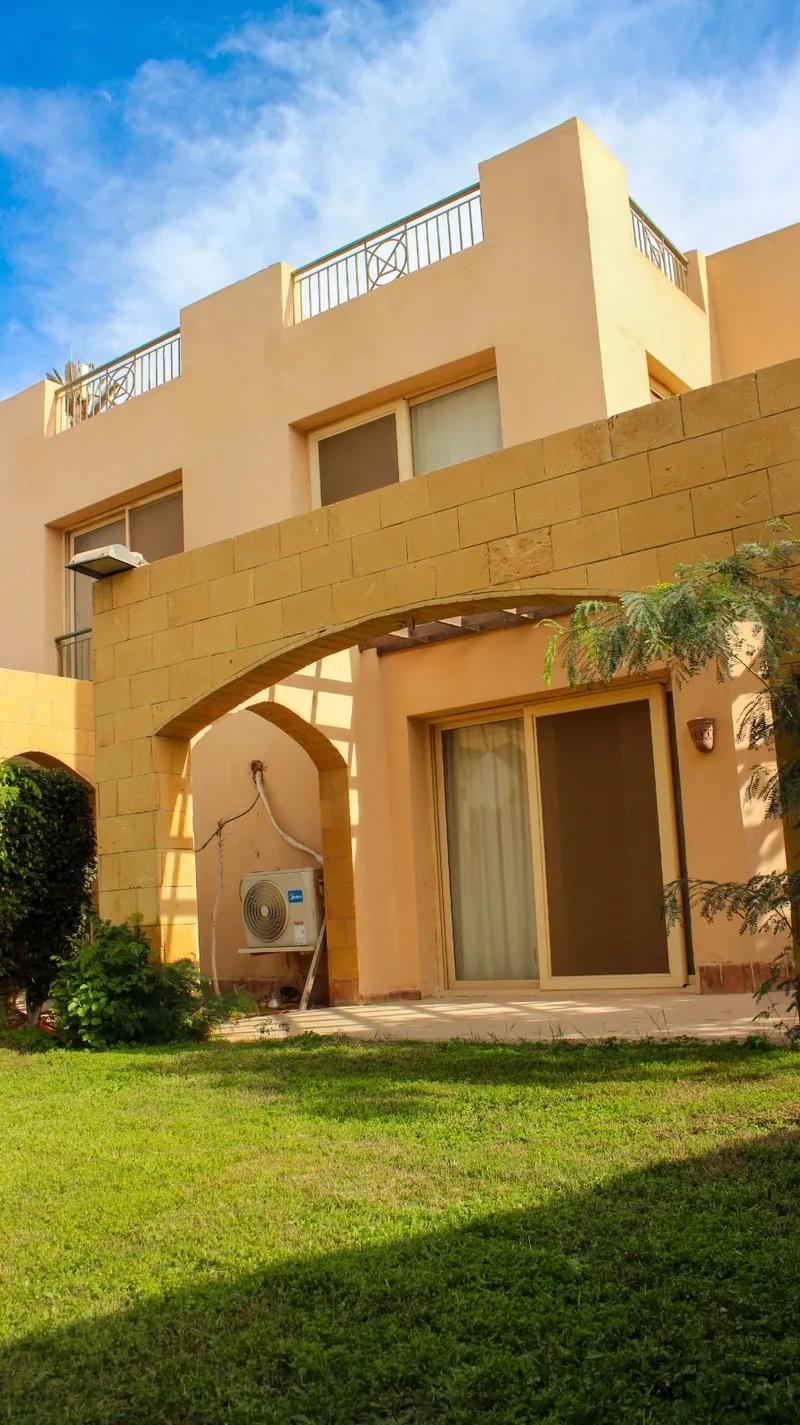 شاليه للبيع في لا لونا