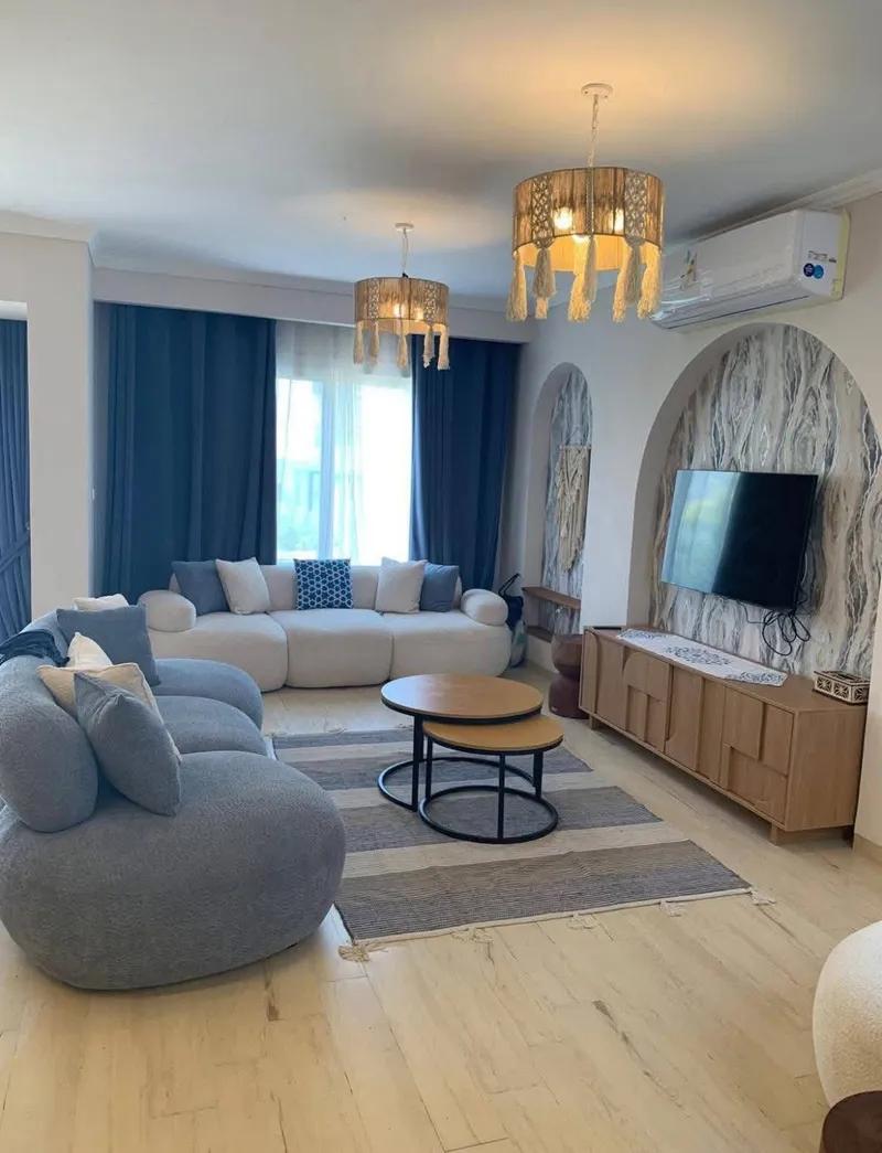 شاليه للبيع في قريه بورتو مارينا