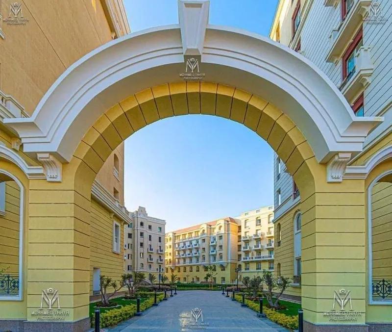 شقة للبيع في كمبوندات أخرى