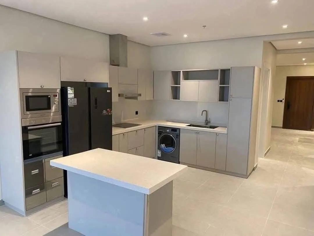 شقة للبيع في الحي اللاتيني استلام فوري ومتشطب بالكامل