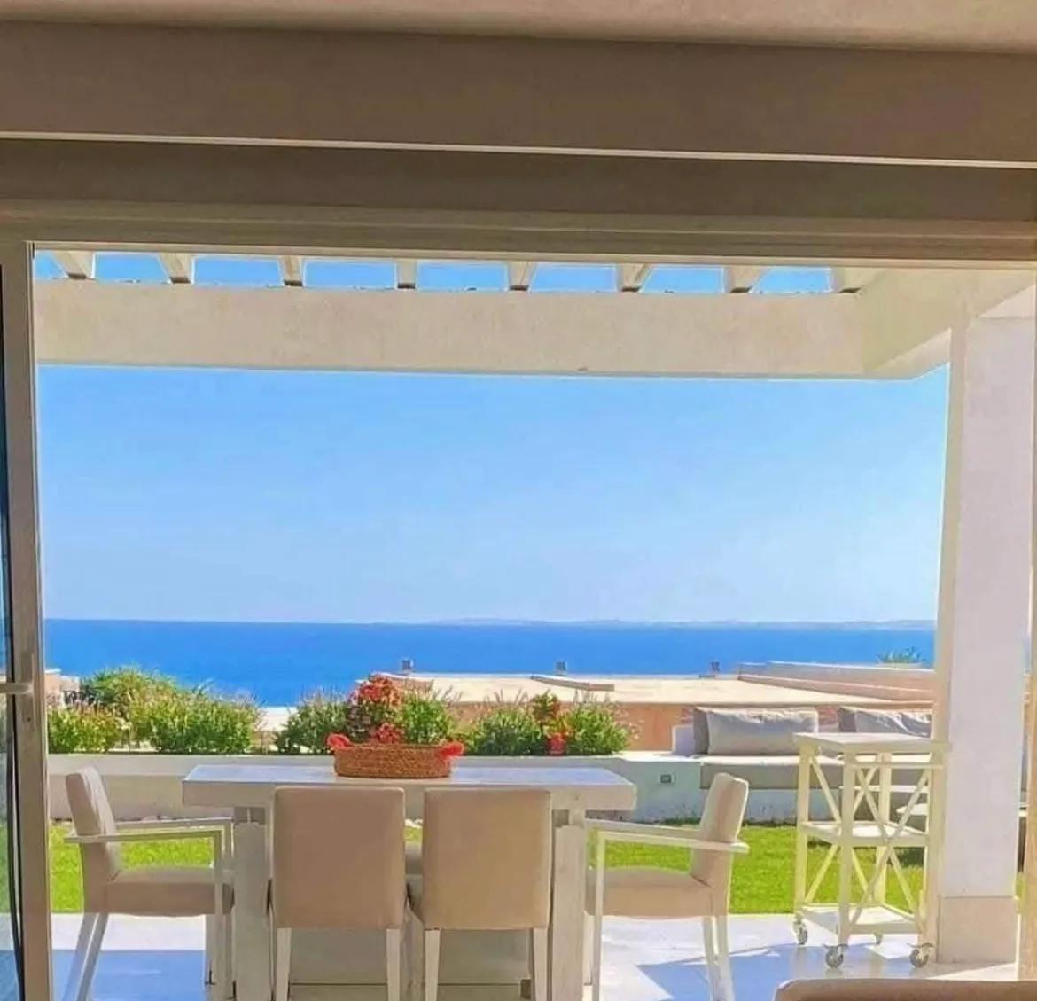 شالية متشطب_بالكامل، واستلام_فوري، صف اول علي بحر