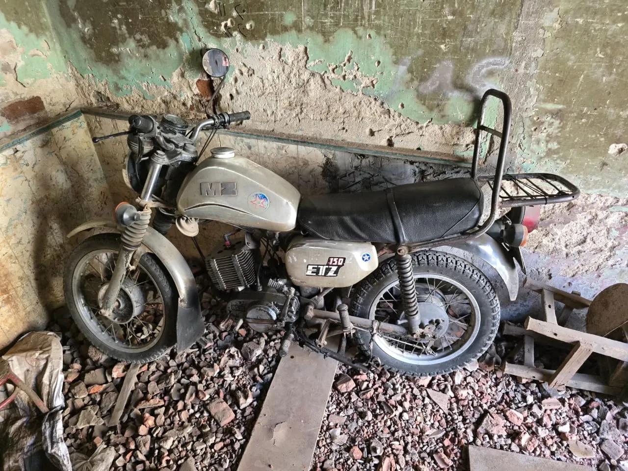 موتوسيكل MZ 150 ألماني أصلي