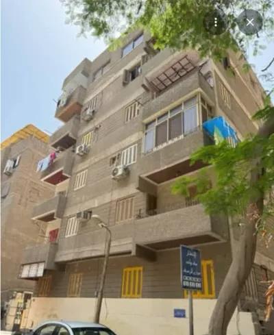 عماره سكنيه للبيع في خارجه المطريه في المطرية, القاهرة - 200,250 جنيه