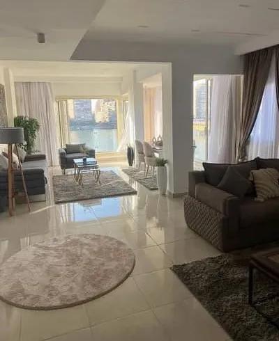 وحدة فندقية استلام فوري علي النيل بعائد ايجاري سنوي 800 الف