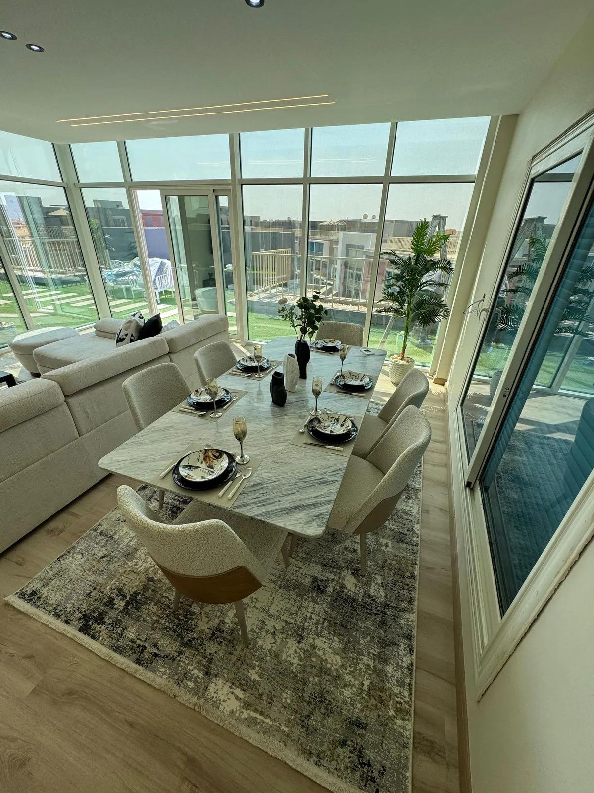 ستوديو للبيع , استلام فوري بالفرش و الاجهزة