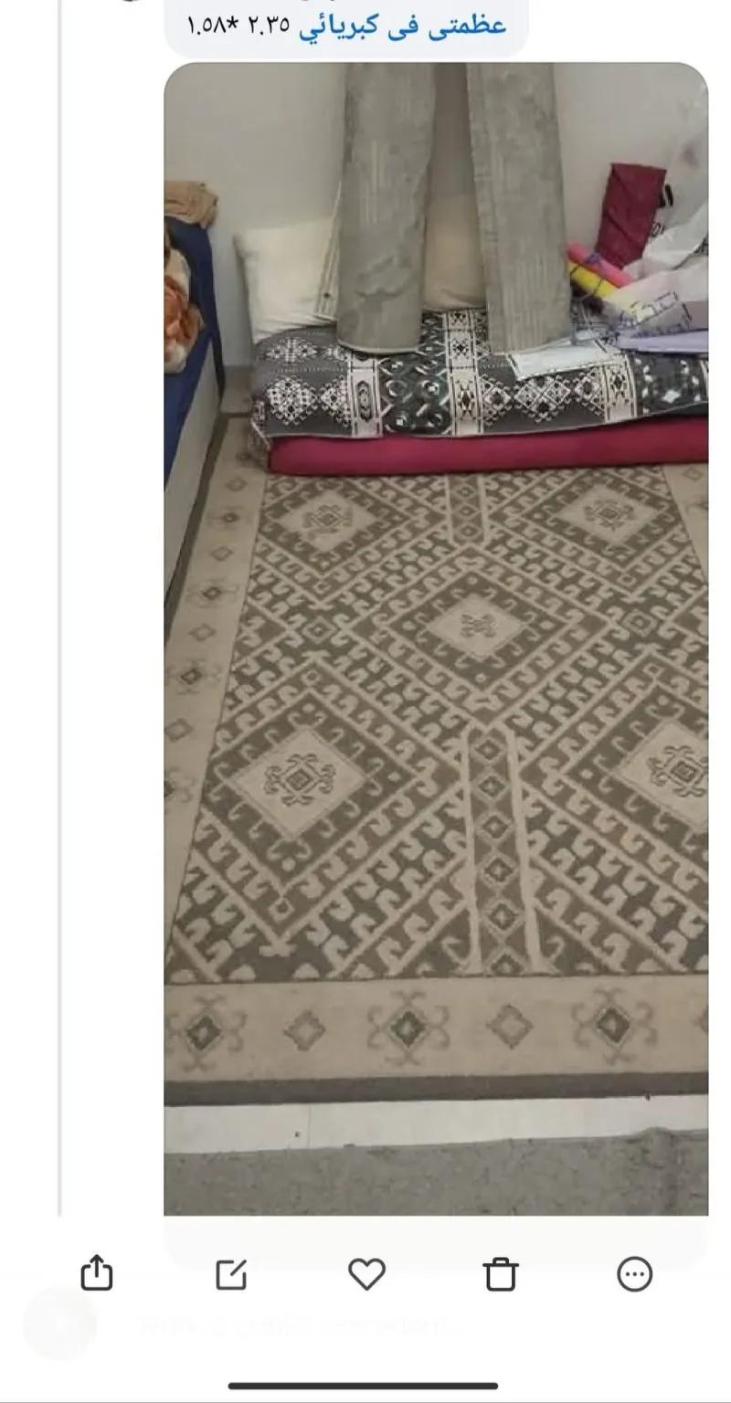 سجاد ومشايات للبيع