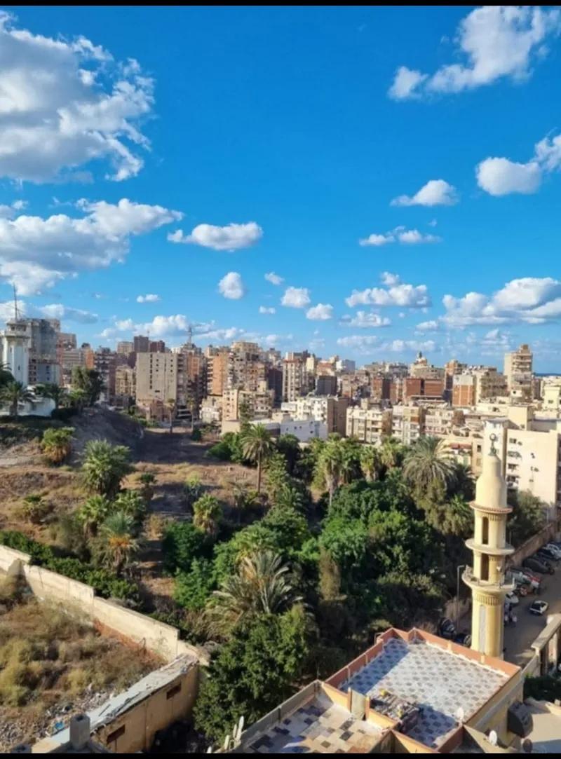 شقة للبيع في اللبان