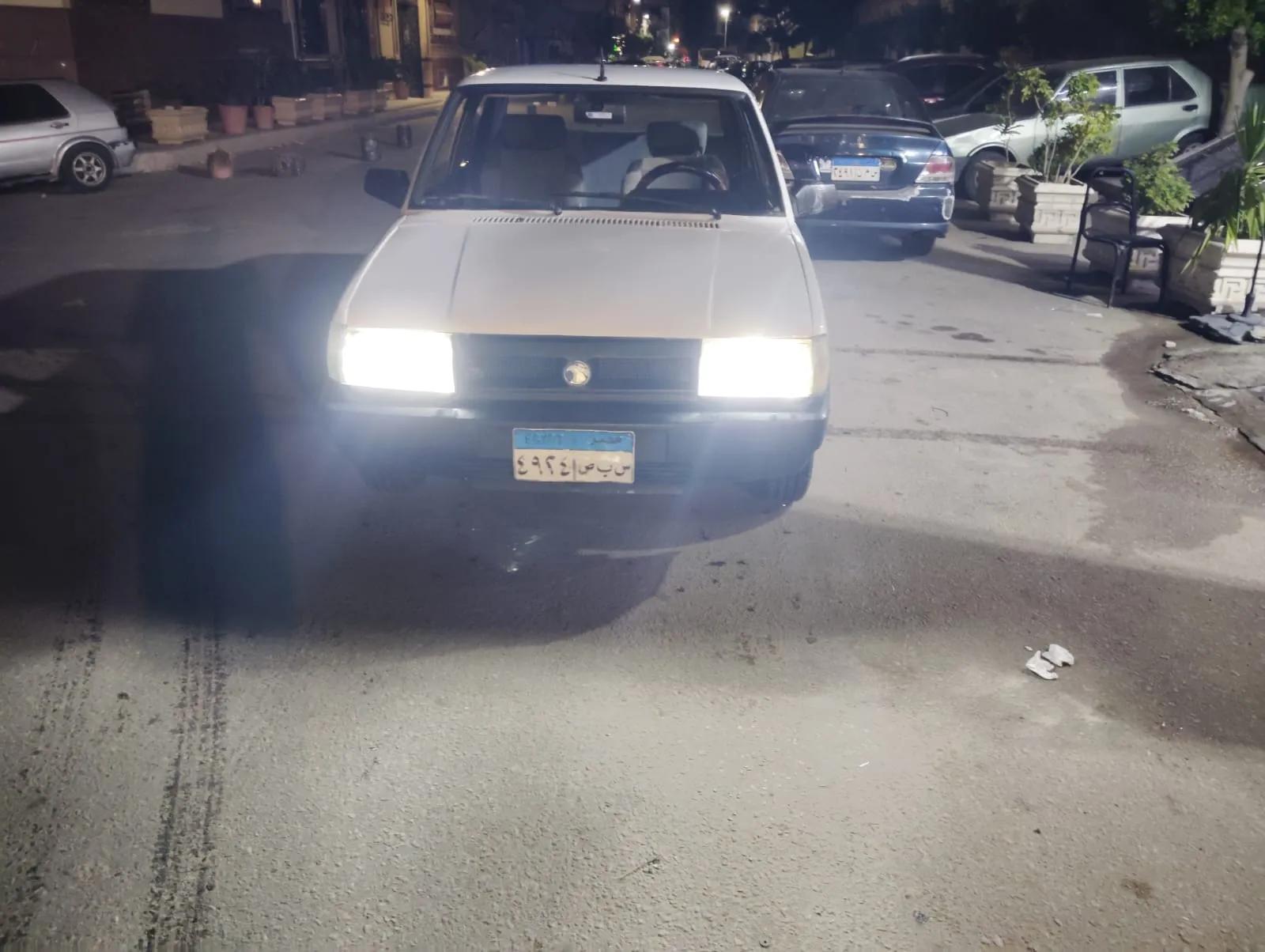 للبيع شاهين 1999 بحالة ممتازة