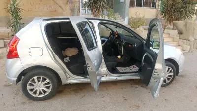 رينو سانديرو 2013