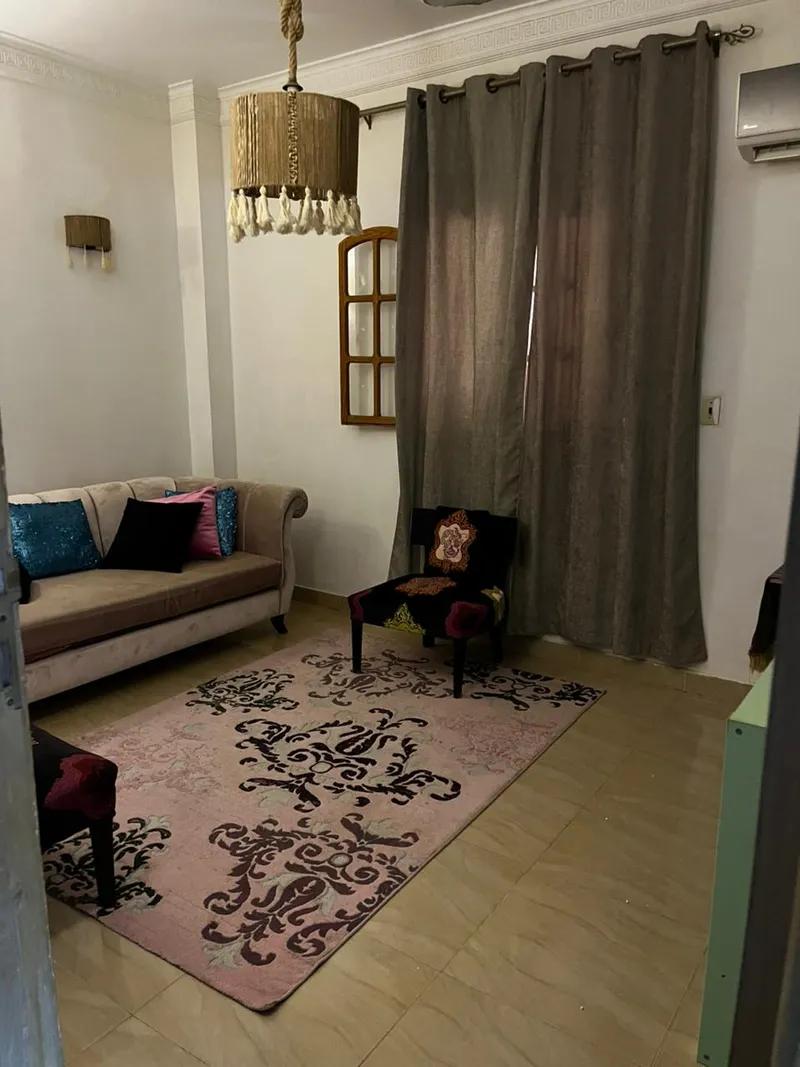 شقة للبيع في الحي السابع