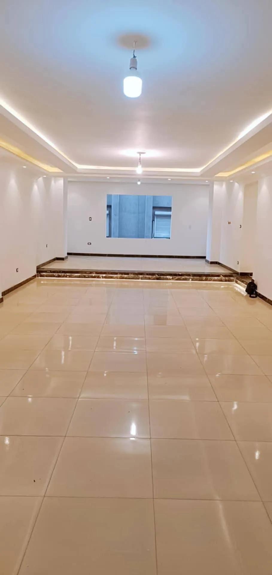 شقة تمليك للبيع بشارع ترسا الرئيسي بالهرم من المالك مباشرة