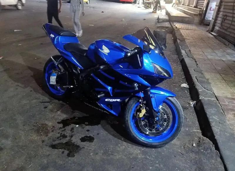 هوندا CBR 600rr 2004