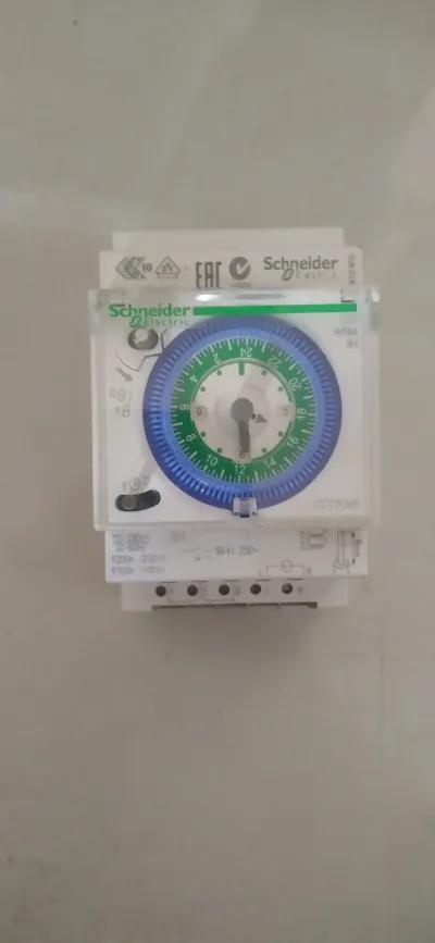 تايمر شنايدر ٢٤ ساعه في الغردقة, البحر الأحمر - 1,200 EGP