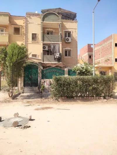 بيت ٣ ادوار في مدينة الفردوس, طريق الواحات, 6 أكتوبر, الجيزة - 4,000,000 جنيه