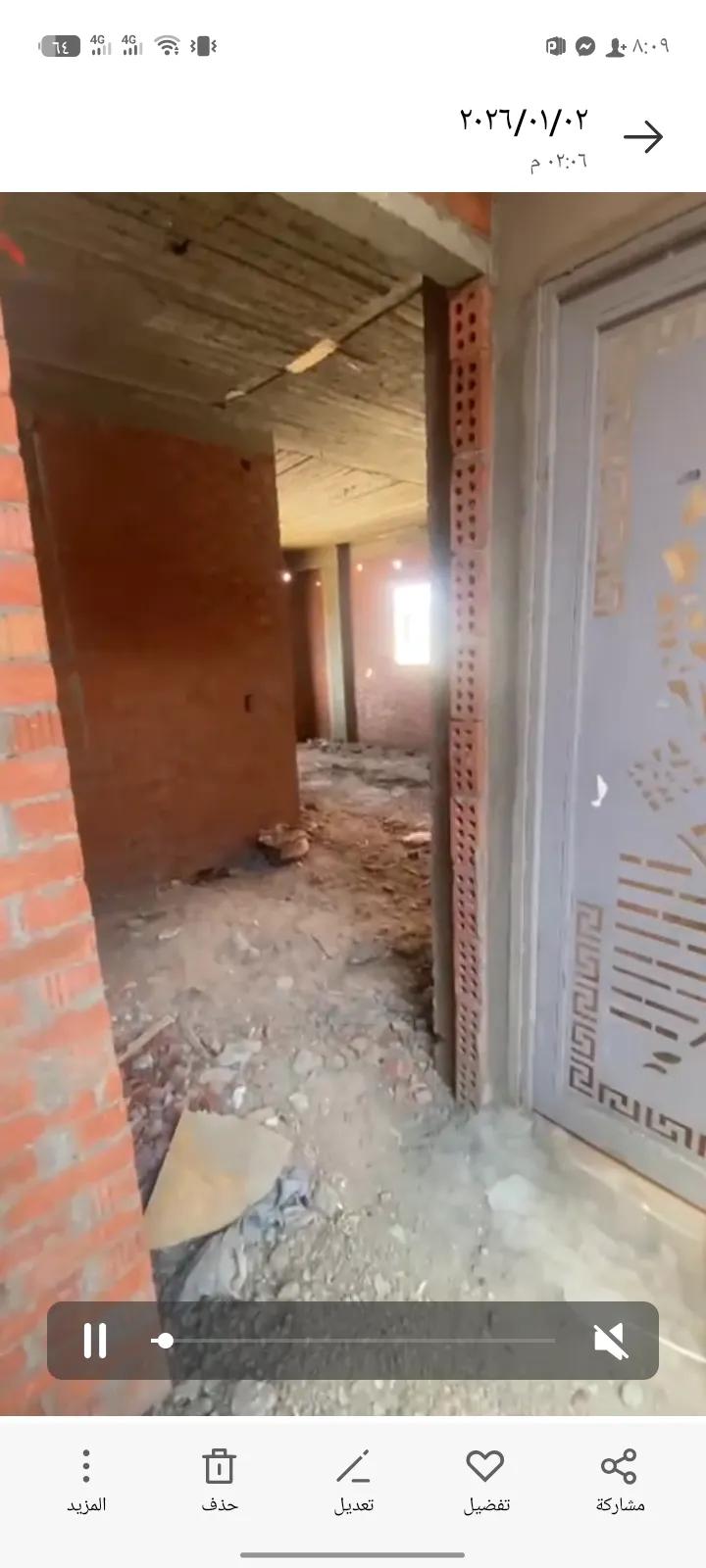 للبيع شقه 1,500,000ب موقع متميز جدااا طوب احمر دبل فيس