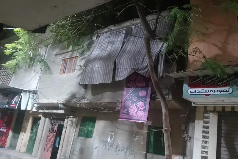 عمارة سكنية للبيع في العوايد