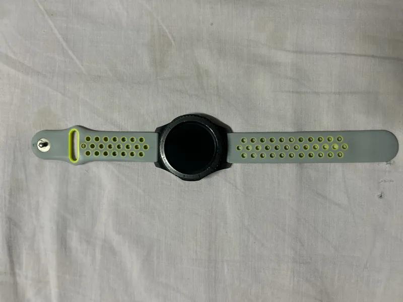 Samsung smart watch gear s3 في وسط القاهرة, القاهرة - 3,000 EGP