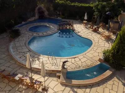 فيلا بيع في المنصوريه مساحة 4900 متر بحمام سباحه وجراج في المنصورية, الجيزة - 36,000,000 جنيه