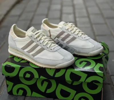 اديداس حريمي شيك جدًا ✨ في المقطم, القاهرة - 1,900 EGP