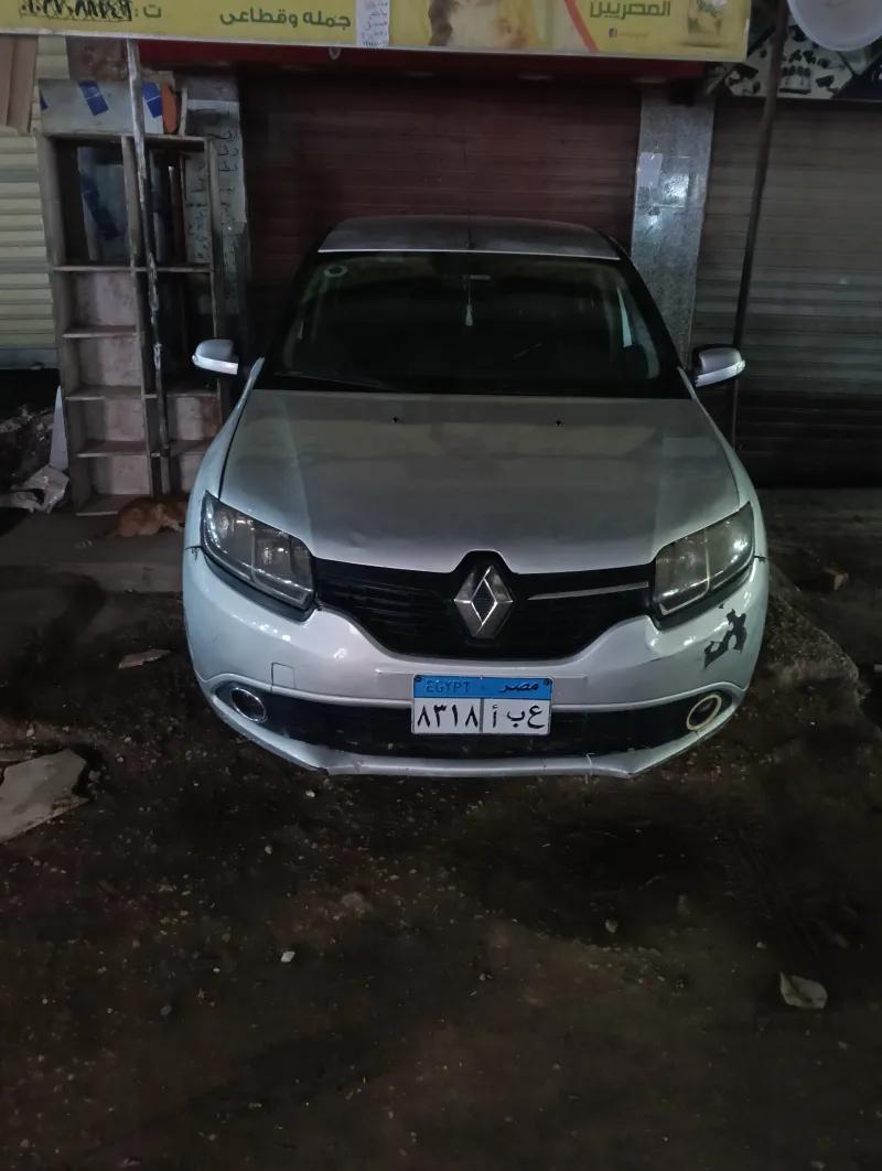 رينو لوجان 2015