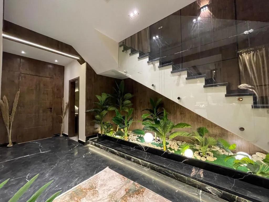 للايجار فيلا كمبوند بالم هيلز