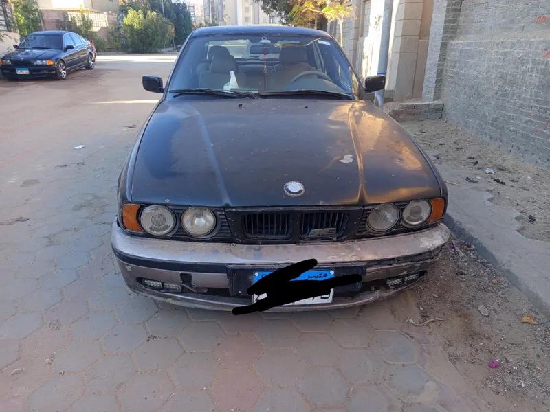 بي ام دبليو الفئة الخامسة 1994