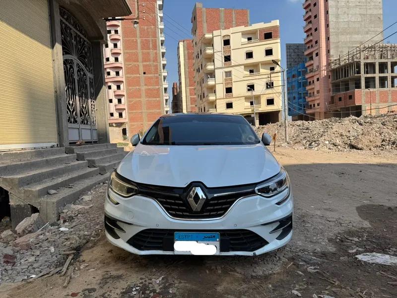 رينو ميجان 2022