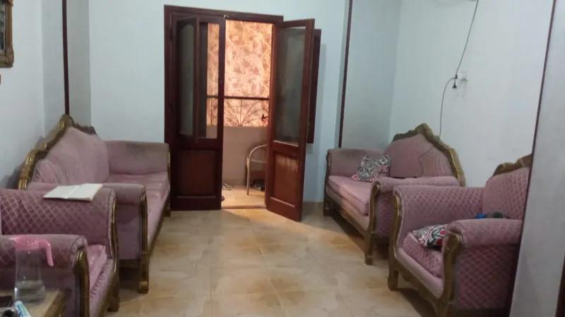 شقة للبيع في جسر السويس