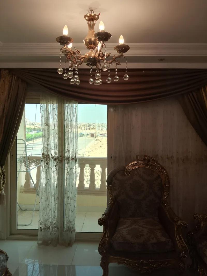 شقة للبيع في مدينة العبور