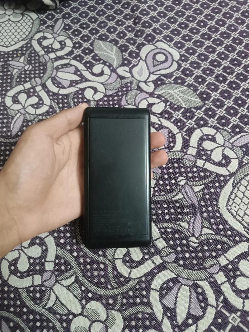 باور بانك ديجيتال Earldom في المهندسين, الجيزة - 400 EGP