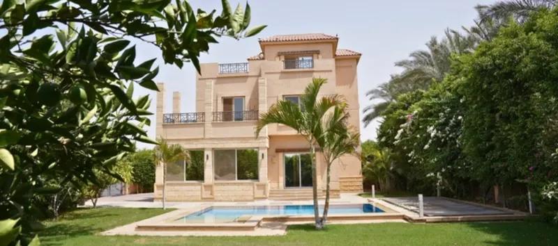 فیلا للبيع في وان سكستي