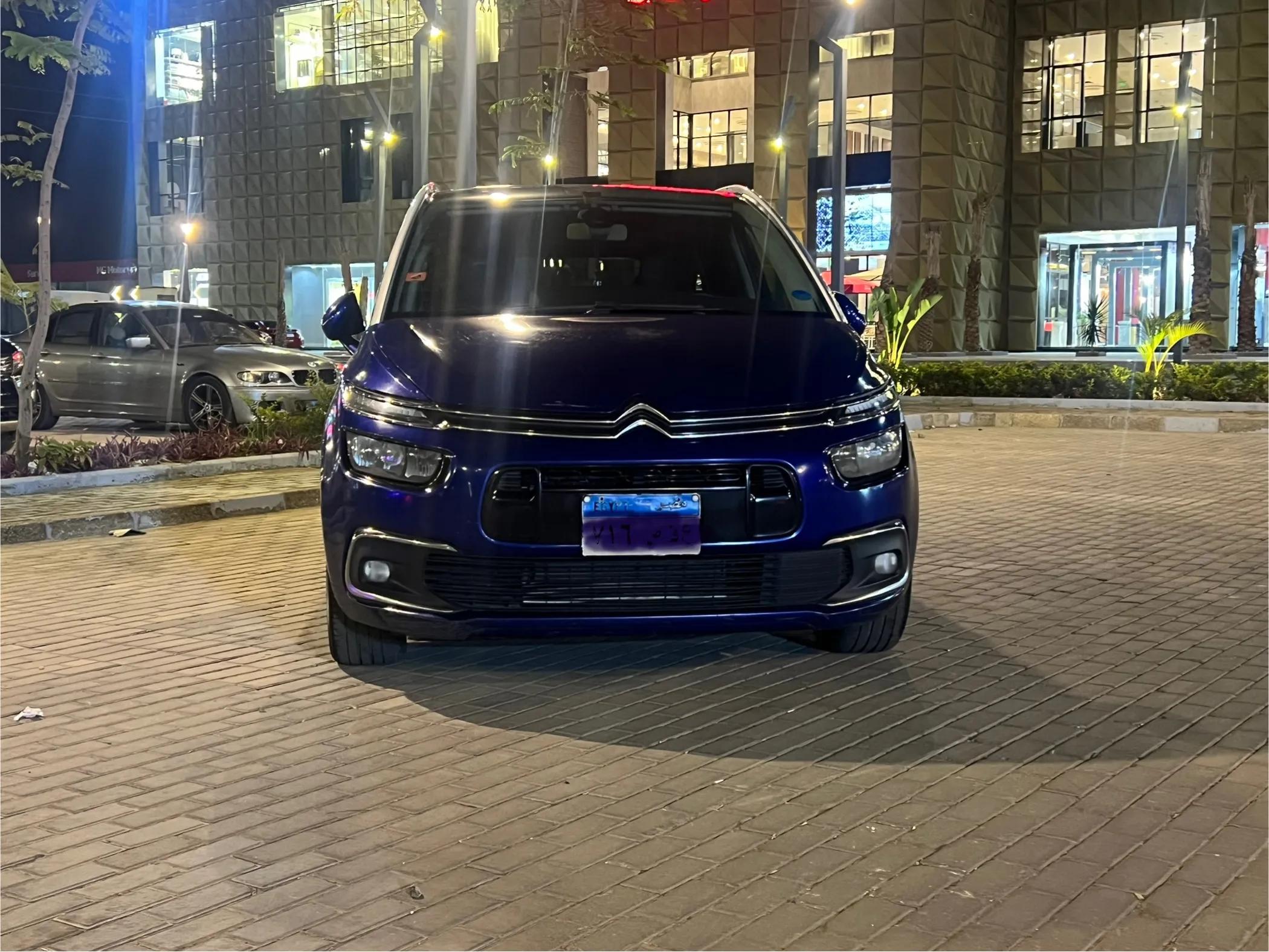 جراند بيكاسو ٢٠١٩ للبيع فابريكه بالكامل صيانه توكيل