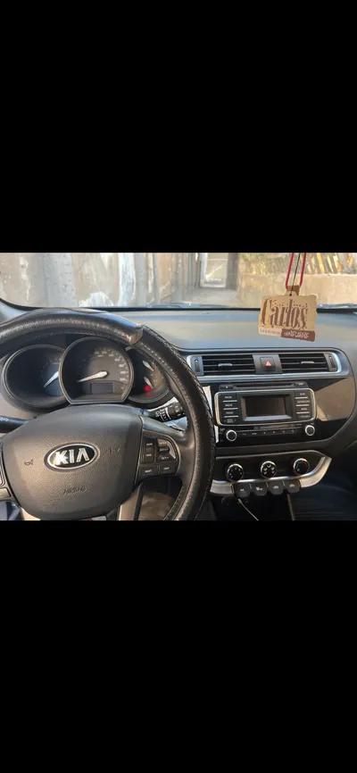 من المالك ريو 2015 هاي لاين - فبريكة - عداد ٣٠ الف كيلو - فتحة سقف في سموحة, الإسكندرية - 750,000 جنيه