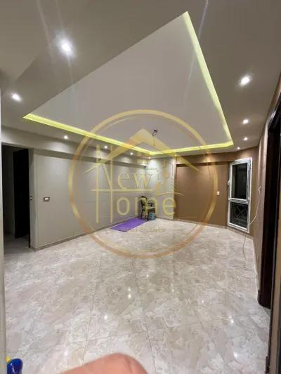 شقة للبيع في سموحة