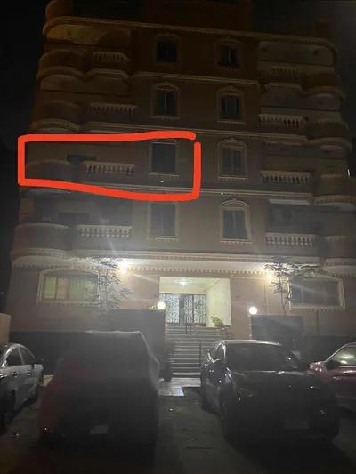 شقة كبيرة للبيع في 6 اكتوبر في الحي الحادي عشر, 6 أكتوبر, الجيزة - 4,500,000 جنيه