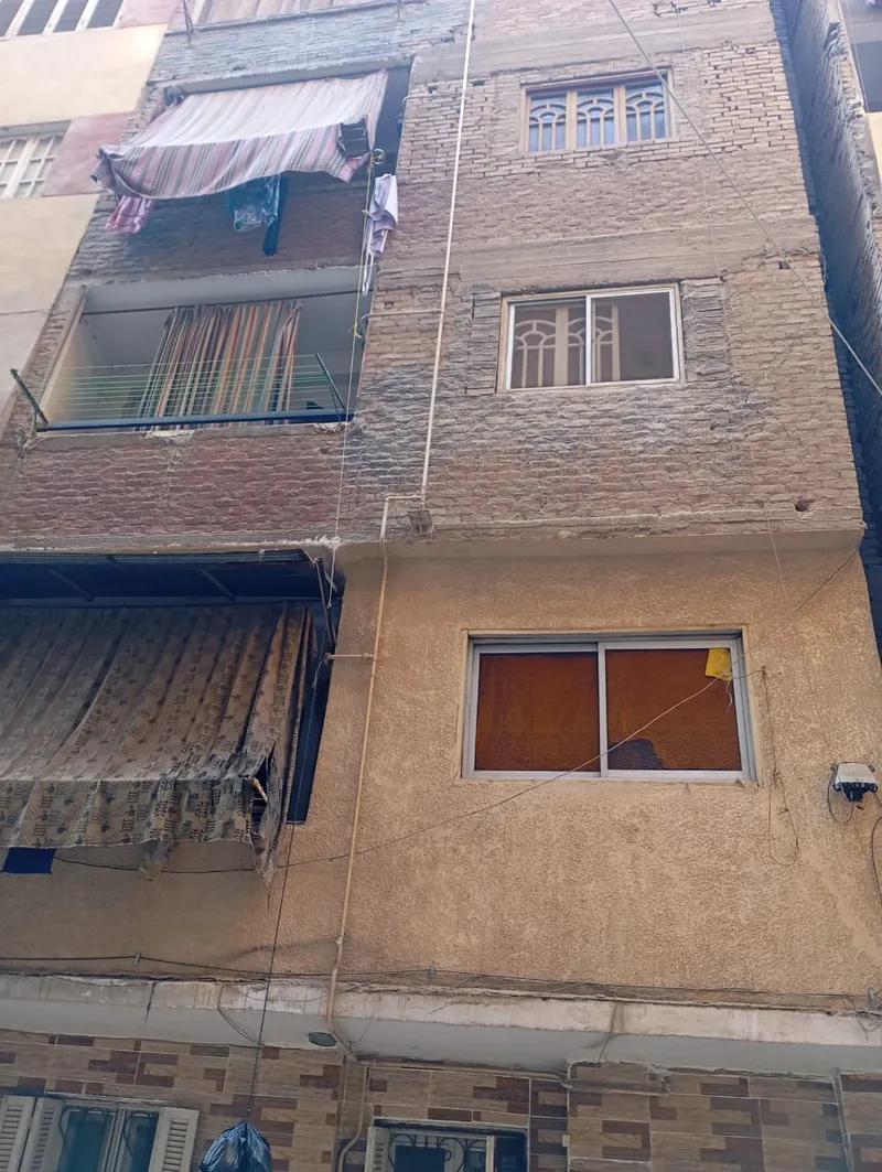 عمارة سكنية للبيع في الهرم