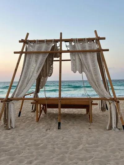 فيلا للبيع صف اول علي البحر متشطبة بالكامل من هايد بارك الساحل الشمالي في هاسيندا باي, منتجعات الساحل الشمالى, الساحل الشمالي, مطروح - 2,000,000 جنيه