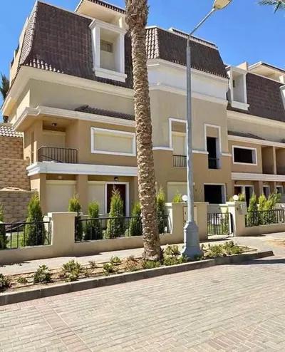 بخصم 54% فيلا للبيع متشطبة بالكامل ف كمبوند طلاله بفيو مفتوح في تاج سيتي, كمبوند القاهرة الجديدة, القاهرة الجديدة, القاهرة - 1,700,000 جنيه