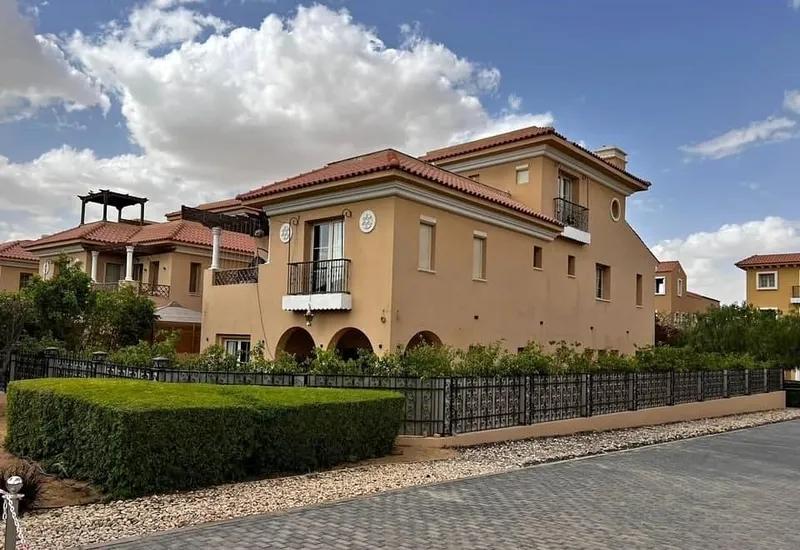 فیلا للبيع في ساراي