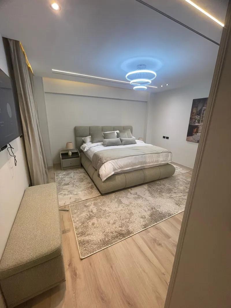 شقة للبيع في امورادا