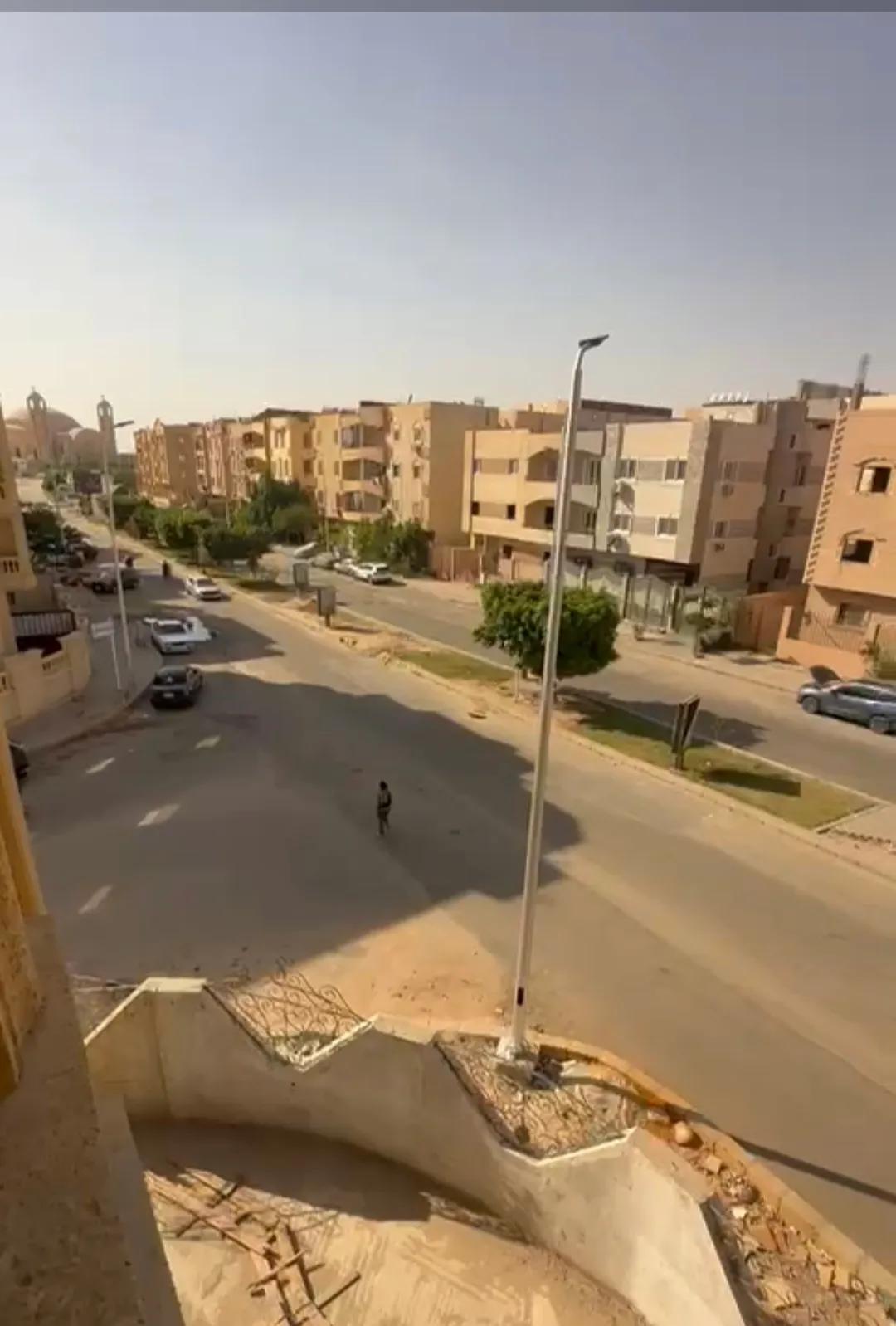 شقه بالعبور الحي الثاني تشطيب مودرن الترا سوبر لوكس